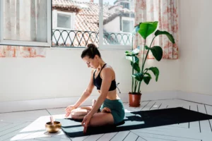 Let Your Stress Melt Away Completely With This 30-Minute Yoga Flow